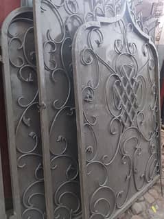 Main Gate/Iron Gate/Main Iron Door/Gates 0