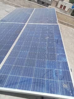 8 solar panels+3.5inverter+big battery's