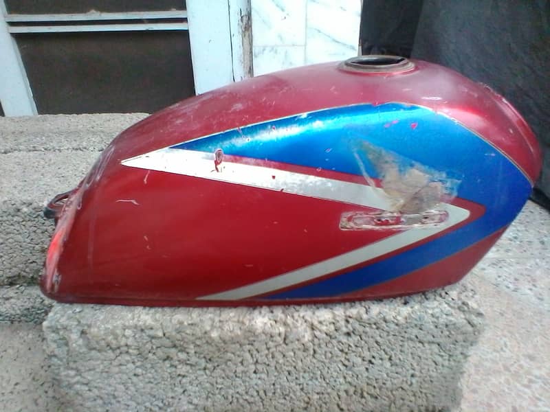 cd 70 point model original fuel tank and other parts available 7