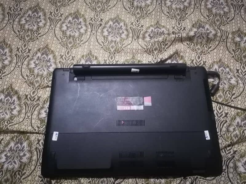 Laptop for sale Asus X550CC 10/10 condition 2