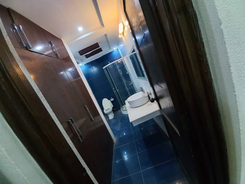 10 Marla Renovated House For Sale In Shaheen Block Bahria Town Lahore 10