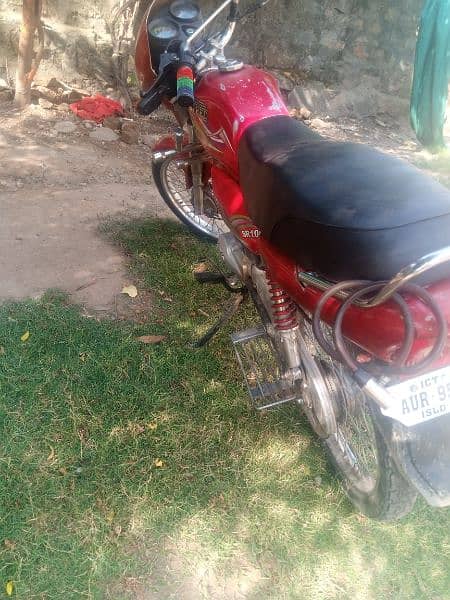 100 cc bike are for sell 1