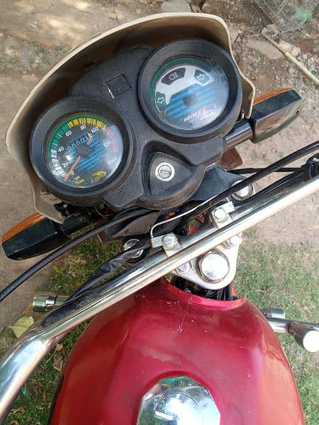 100 cc bike are for sell 3