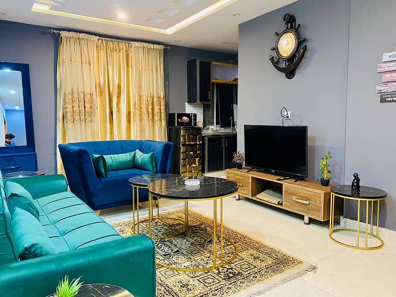 One bedroom luxury apartment for rent in bahria town 6