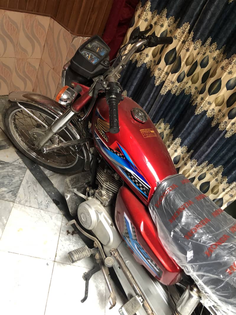 Honda CG 125 2016 6