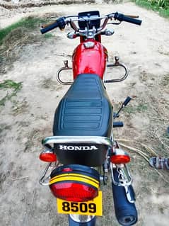 Honda CG 125 2016 model bike for sale call on hai 0336,9794037