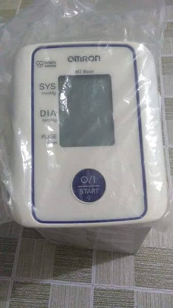 OMRON BLOOD PRESSURE MACHINE/MONITOR AVAILABLE 3