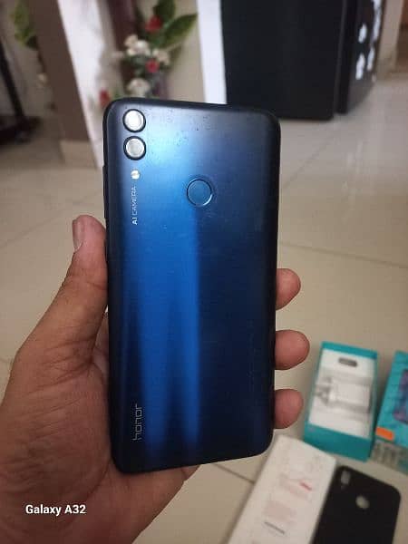 huawei honor 8c. - Mobile Phones - 1089045570