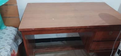 Study table is for sale