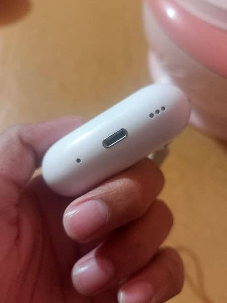 Redmi Earbuds For sale 2500. . 3