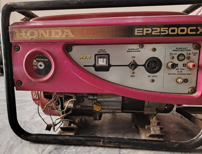 Honda EP2500CX 2.5kVA Generator 3