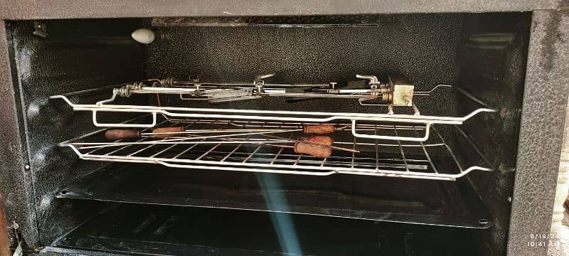 Cooking Range With Oven 9