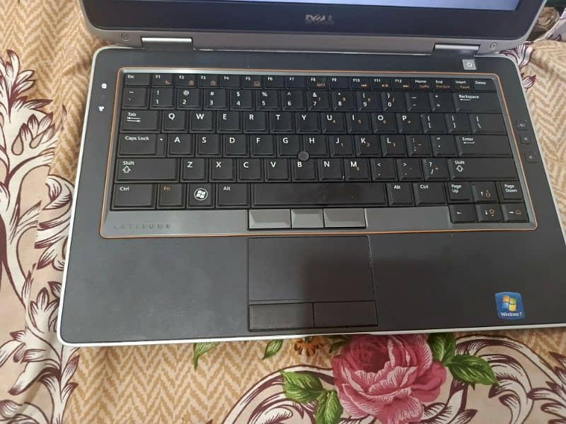 Dell i5  2nd generation 4gb ram & 500 gb ssdr 3