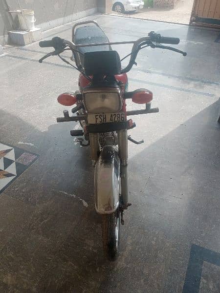 bike sale kaly hai agar Kise ko chy to gari ka Kam wagara mukmil hai 7