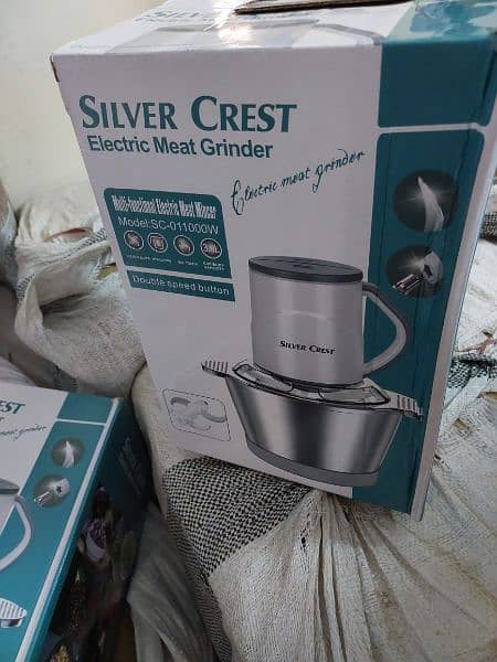 Silver Crest Chopper Meat Grinder 3L 0