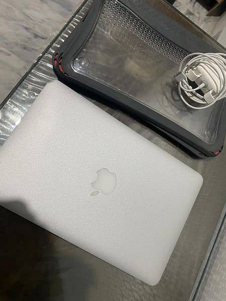 MacBook Air 2015  512 gb ssd 10