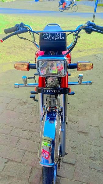 Honda CD 70 8