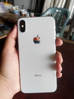 iphone xs max 10/10 conditions jv  waterpack non active urgent sale