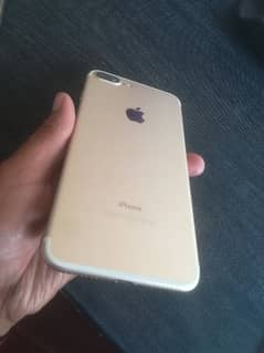 I phone 7 plus 32 Pta approved 03481790756