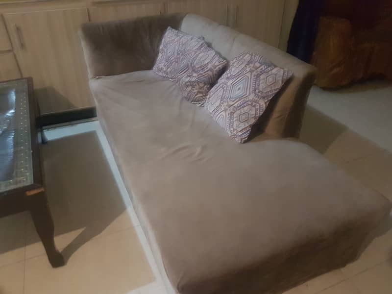 L shape + 5seater sofa in good condition 0