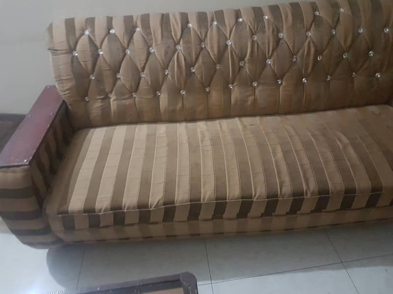 L shape + 5seater sofa in good condition 4