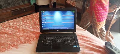 Dell Laptop Window 10 2520 Core i5 2nd Generation. RAM 6.00 GB