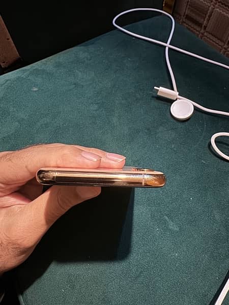 iphone xs PTA Approved 3