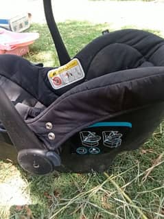 Joie Baby Car Seat - Just like New