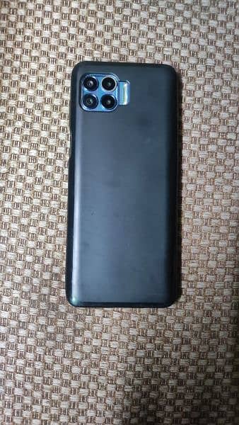 Motorola Moto One 5G 128GB 1