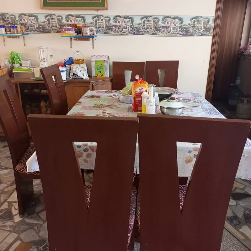 Dining table set with chairs 0