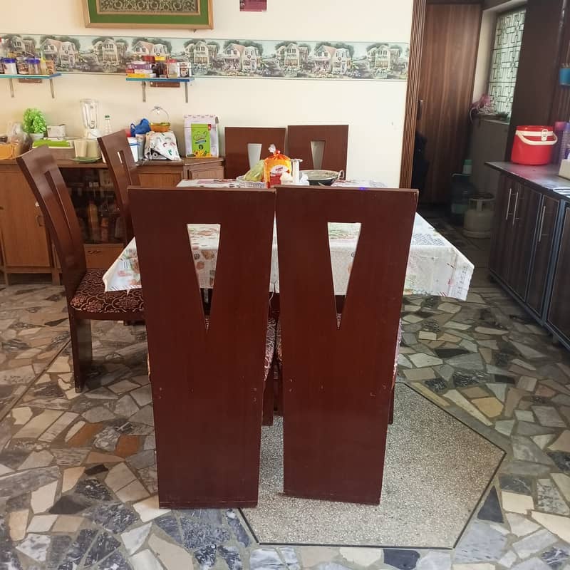 Dining table set with chairs 1