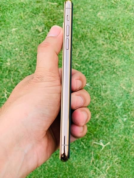 iphone 11 pro max dual PTA approved 7