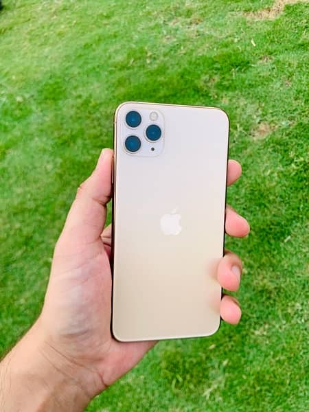 iphone 11 pro max dual PTA approved 8