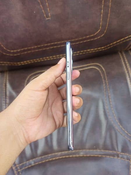 OnePlus 9 5G (12+256GB), Snapdragon 888, 120Hz Display, Lush Condition 9