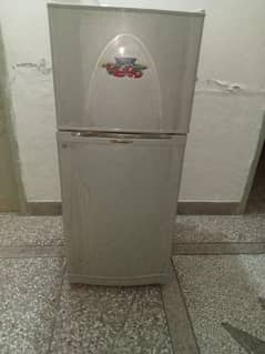 Dawlance fridge for sale