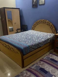 bed size 60"" x 78""