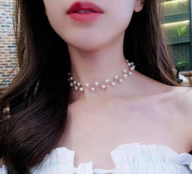 Pearl Neckline Necklace 0