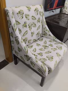 Comfortable Living Room Chairs