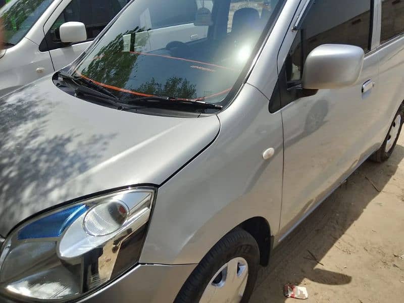 Suzuki Wagon R 2018 6