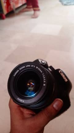 Canon 550d with Canon 18-55 lens read description
