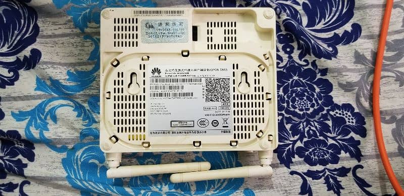 Huawei EchoLife HG8546M Modem (GPON ONU) 1