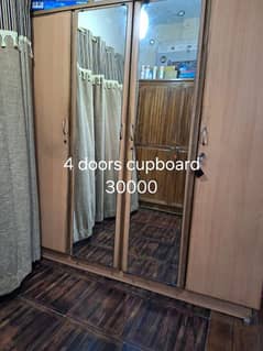 4 door cupboard 15000