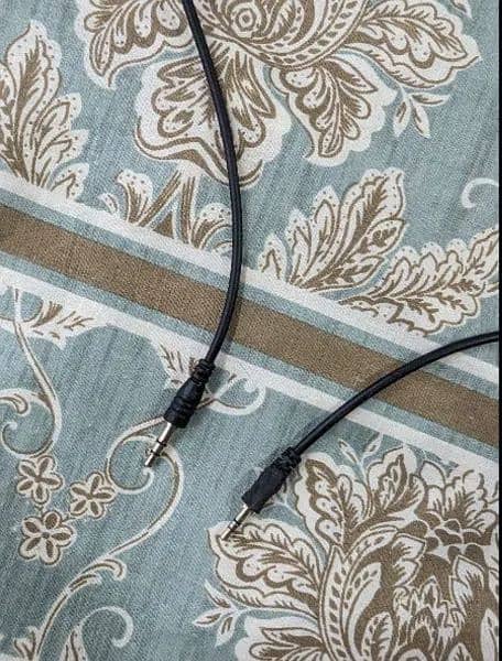 2.5 to 3.5 mm headphone cable 0