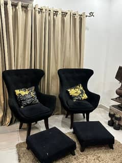 Set of Chairs with Foot Rest