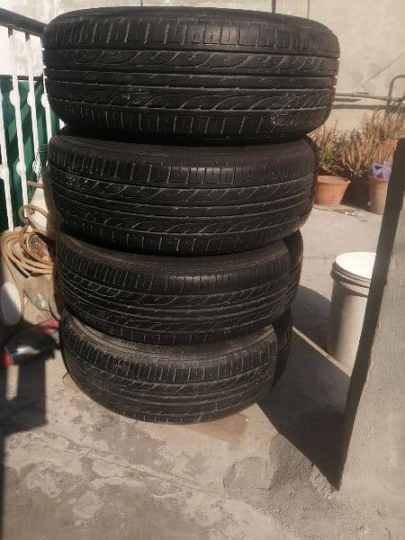 Dunlop tyre 195 65 15 3