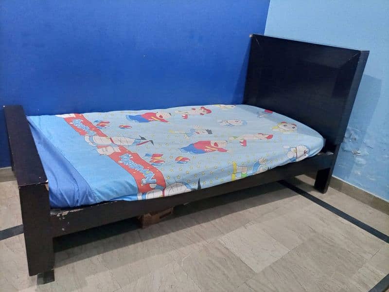 single bed 0