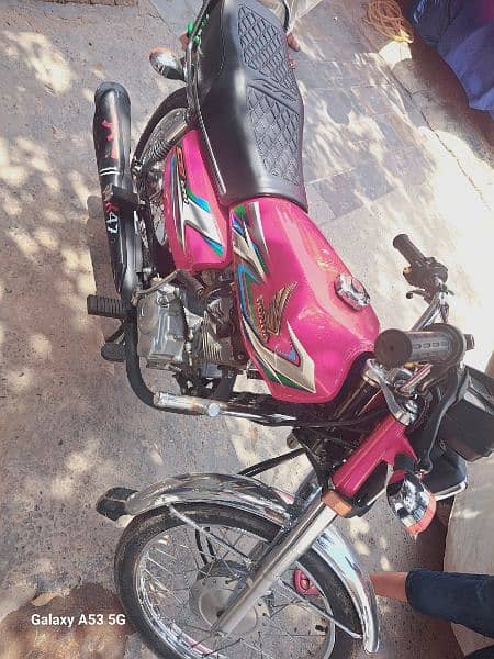 honda 125 23 model condition 10/10 2