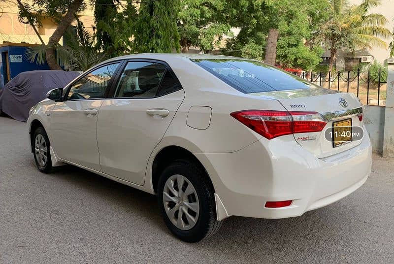 Toyota Corolla XLI 2015 3