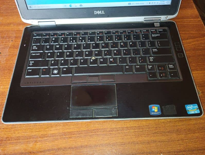 Dell laptop E6330 core i5 3gen 2gb 1