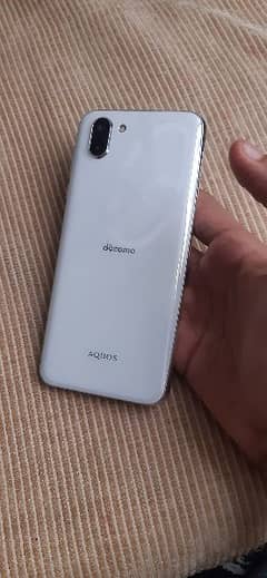 Aquos r2 non pta New condition best for Pubg 0